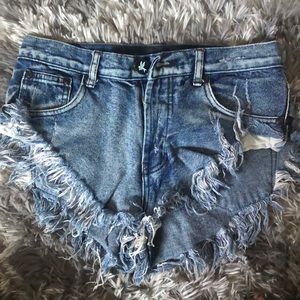 Very short high waisted shorts